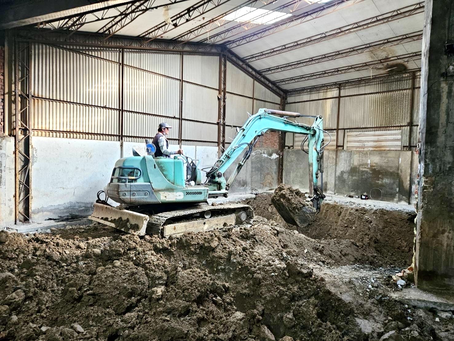 電鍍廠土壤改善工程 - 前